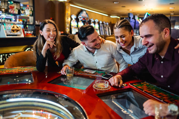 Playtech slot interface on kinghorse toto showing Aviator game